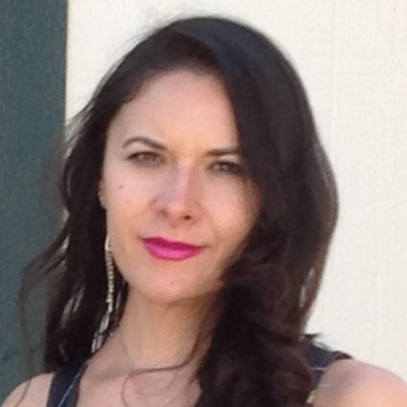 Meet your Posher, Crystal - Picture 1 of 1